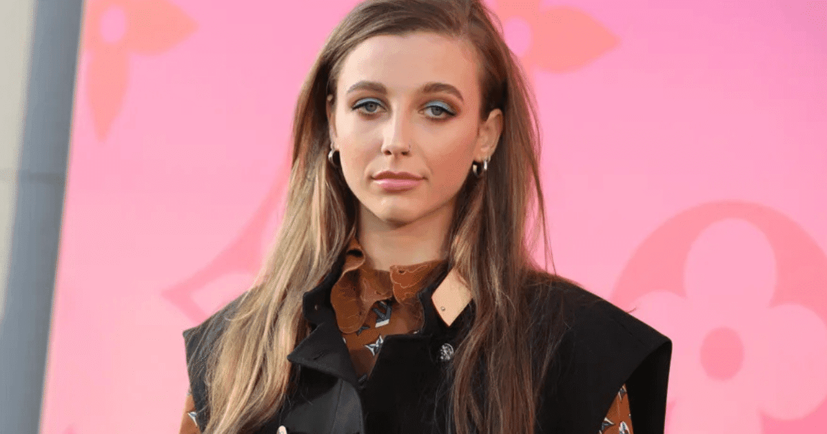 Emma Chamberlain Biography and Early Life